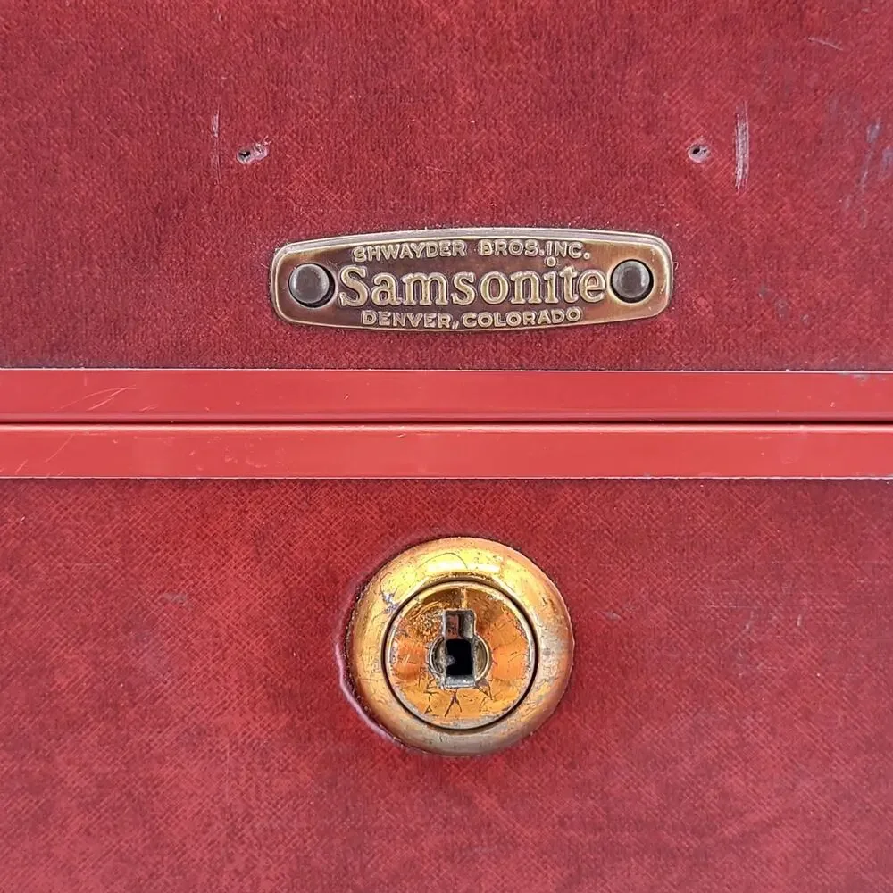 N/A vtg samsonite